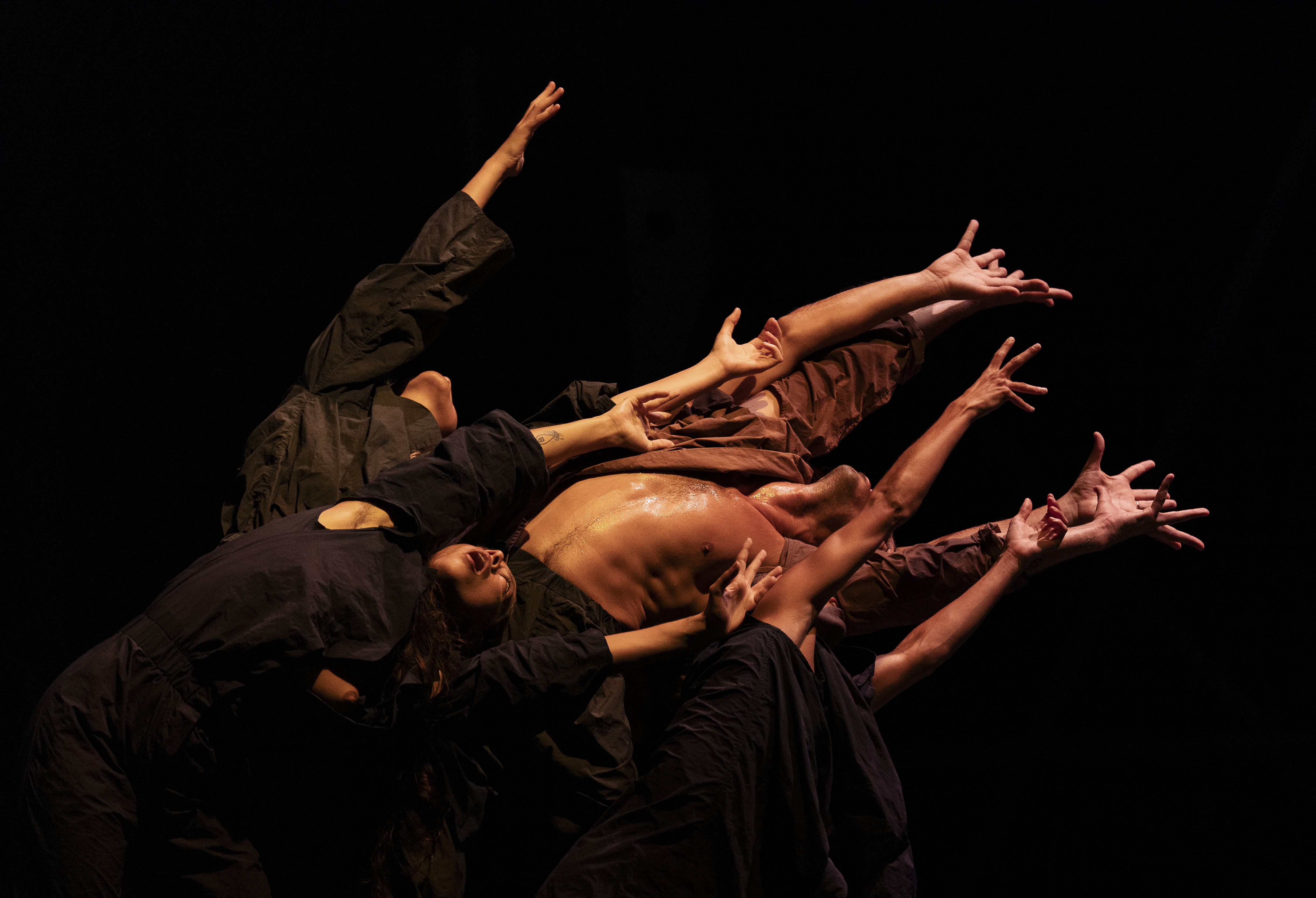 Escena de 'AVERNO' en Centro Danza Matadero